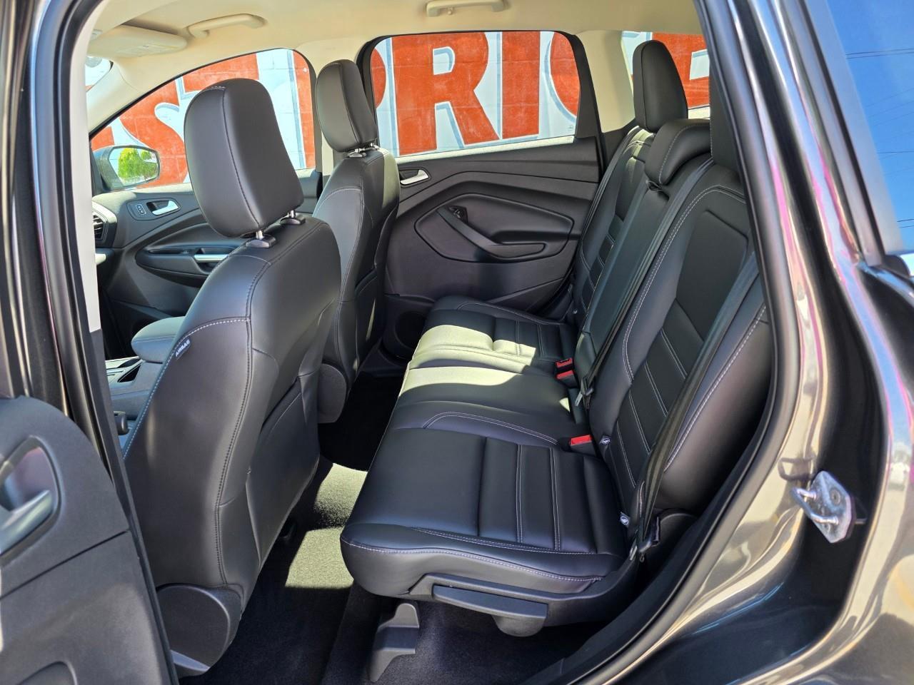 2019 Ford Escape SEL 4dr 4x4 Photo