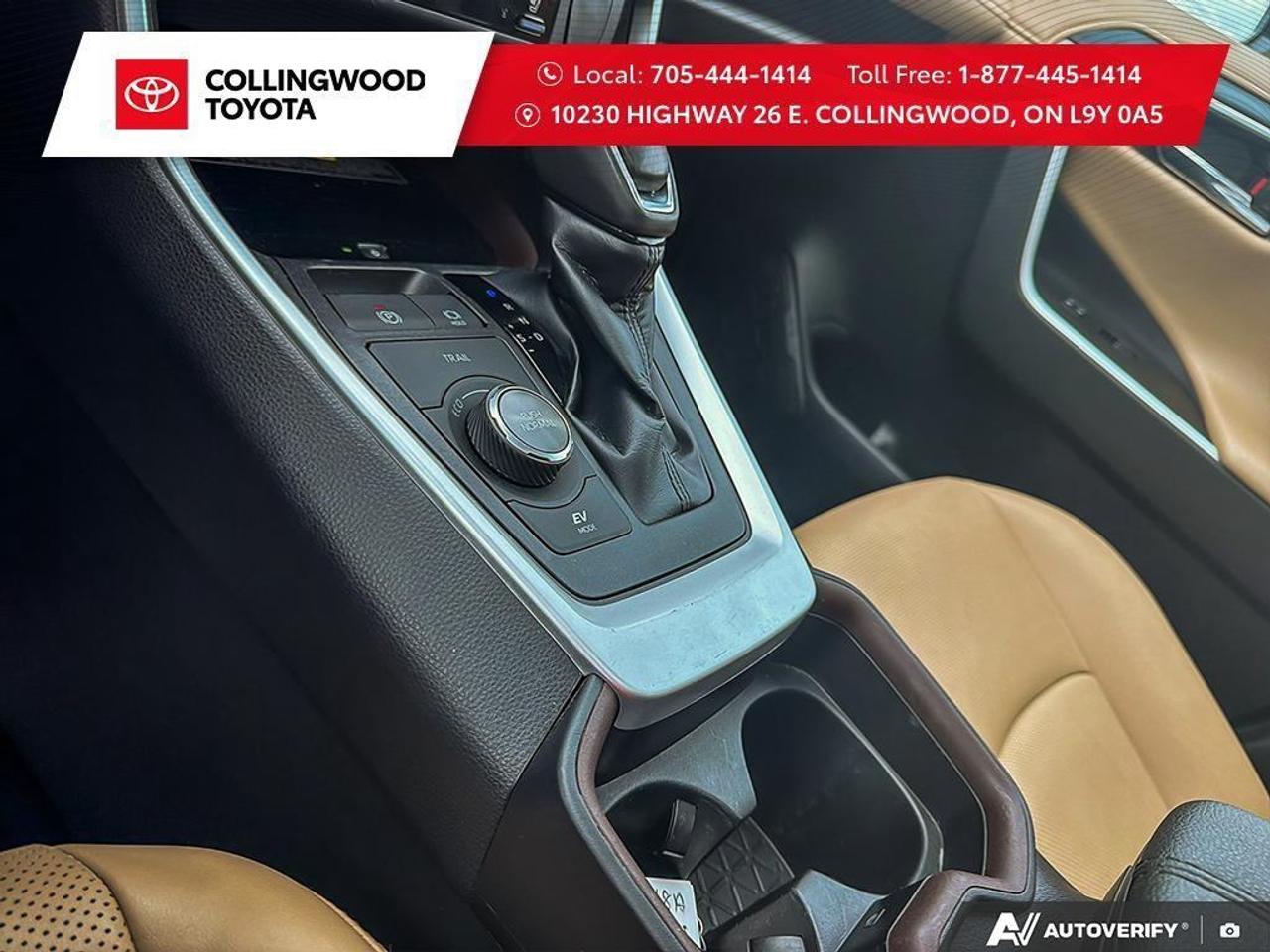 2019 Toyota RAV4 Hybrid *HYBRID LIMITED AWD* ONE OWNER* Photo