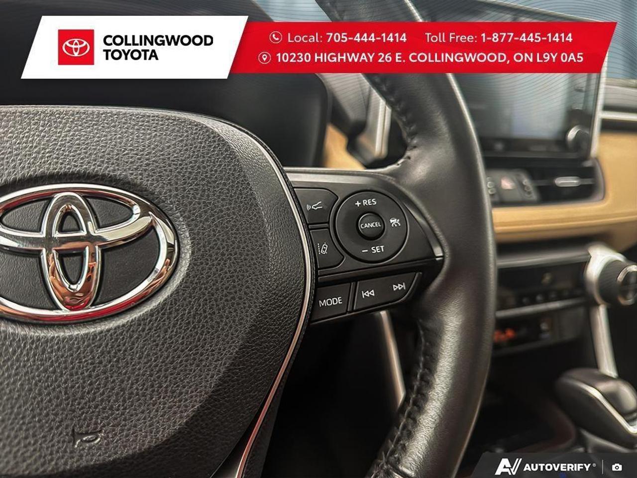 2019 Toyota RAV4 Hybrid *HYBRID LIMITED AWD* ONE OWNER* Photo