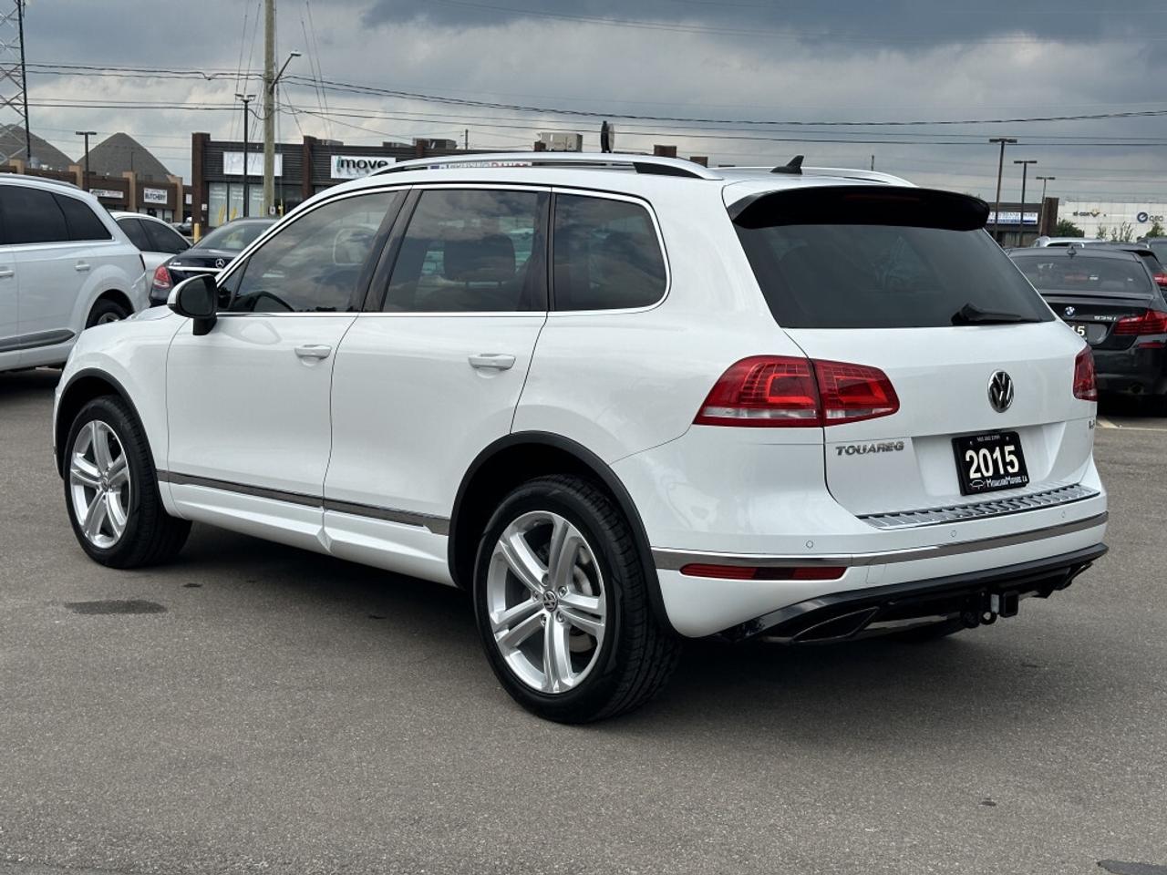 2015 Volkswagen Touareg V6 AWD Execline R-Line   ACCIDENT FREE   CERTIFIED Photo