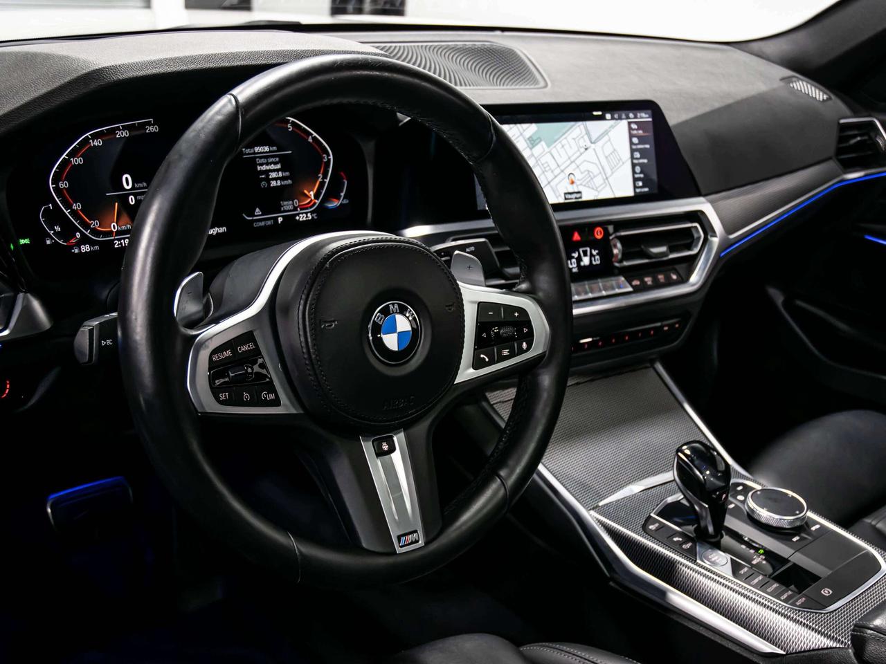 2019 BMW 3 Series 330i xDrive M SPORT HEADS UP BLIND SPOTS NAVI Photo