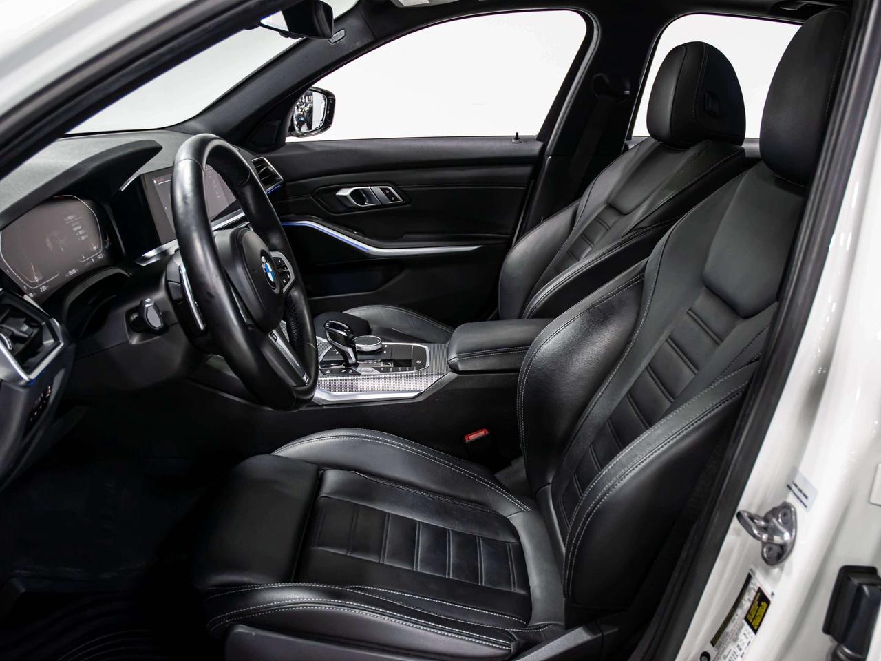 2019 BMW 3 Series 330i xDrive M SPORT HEADS UP BLIND SPOTS NAVI Photo
