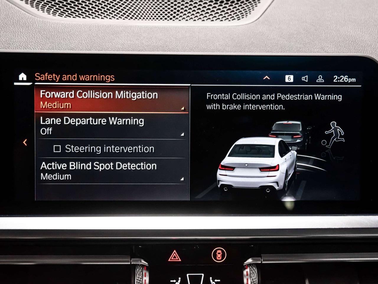 2019 BMW 3 Series 330i xDrive M SPORT HEADS UP BLIND SPOTS NAVI Photo