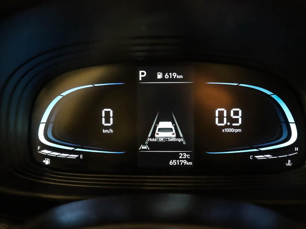 2023 Hyundai Venue Preferred IVT Photo