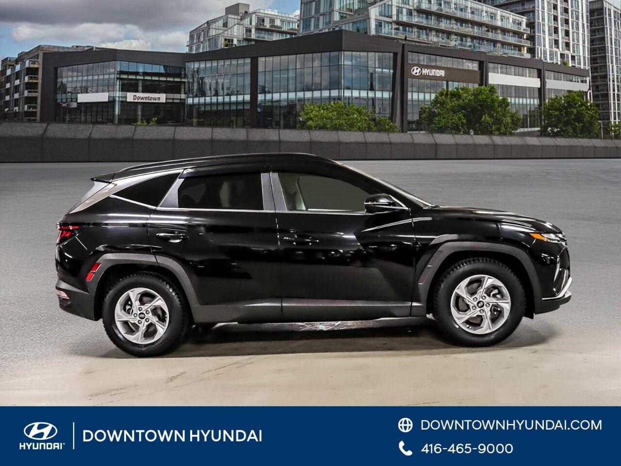 2022 Hyundai Tucson PREFERRED FWD Photo2