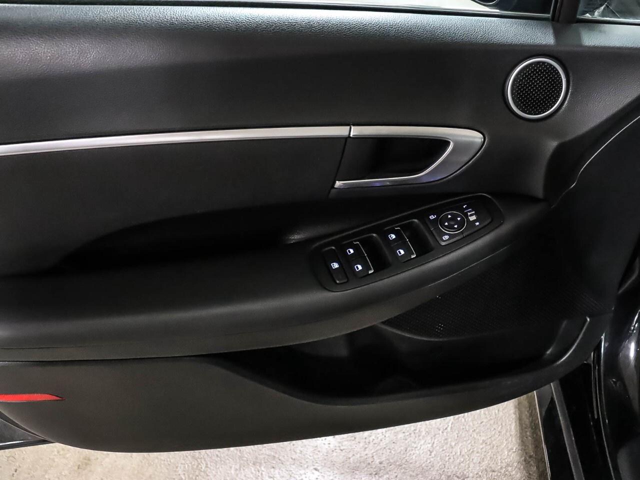 2023 Hyundai Sonata 2.5L PREFERRED Photo