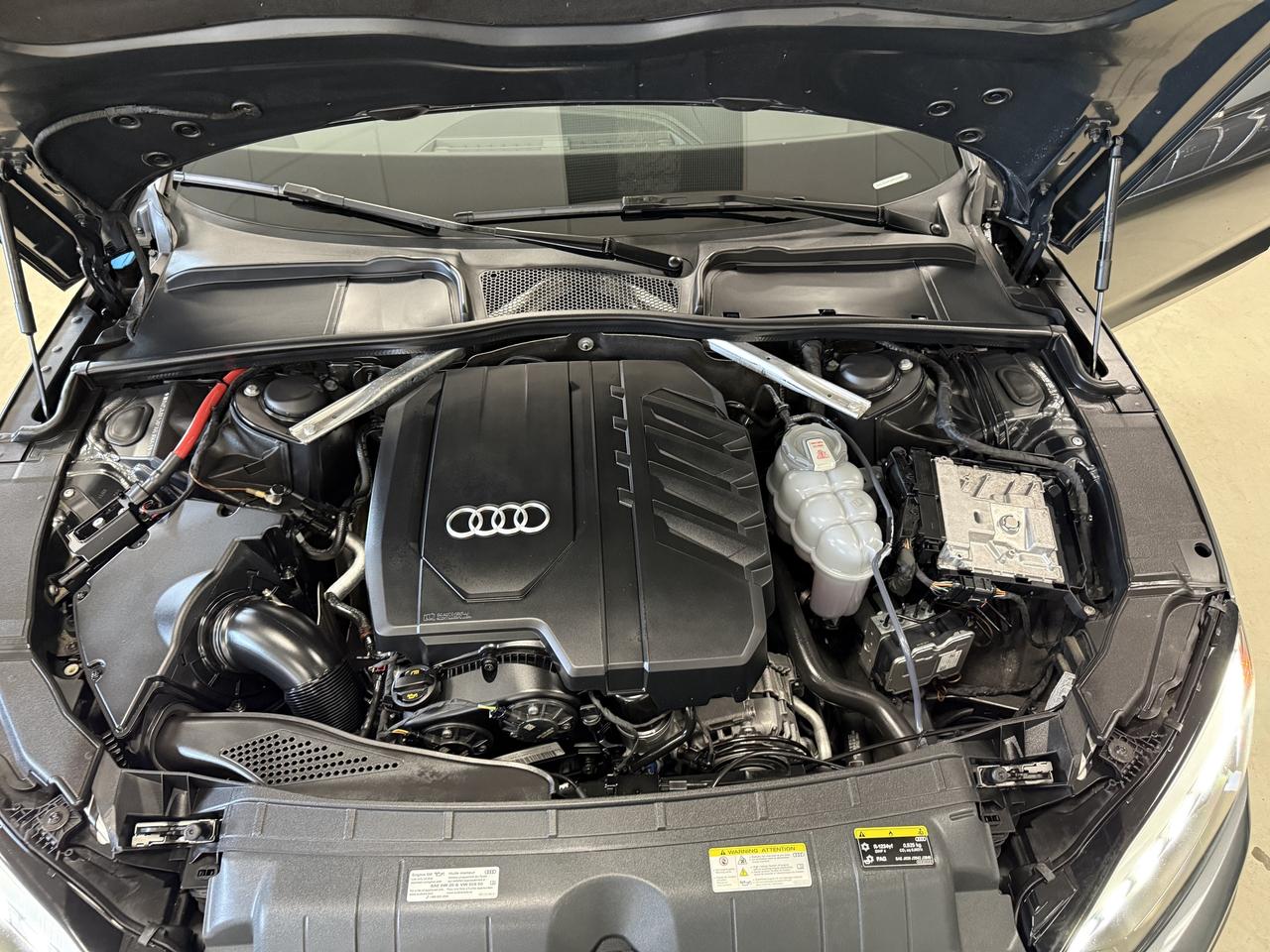 2023 Audi A5 Coupe Progressiv 45 TFSI quattroNO ACCIDENTS S-LINE*CLEA Photo