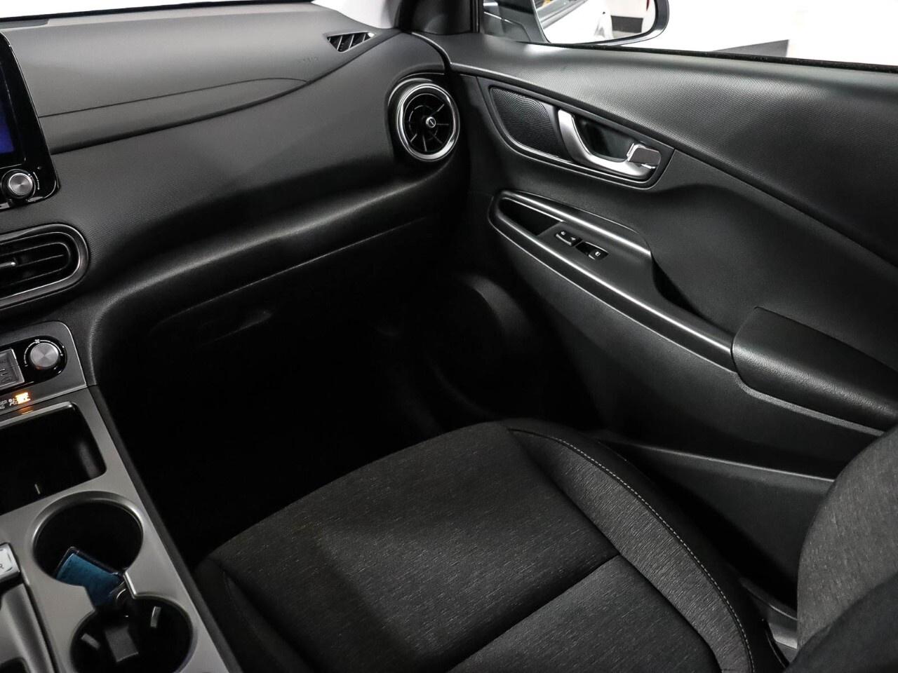 2023 Hyundai KONA electric Preferred FWD Photo