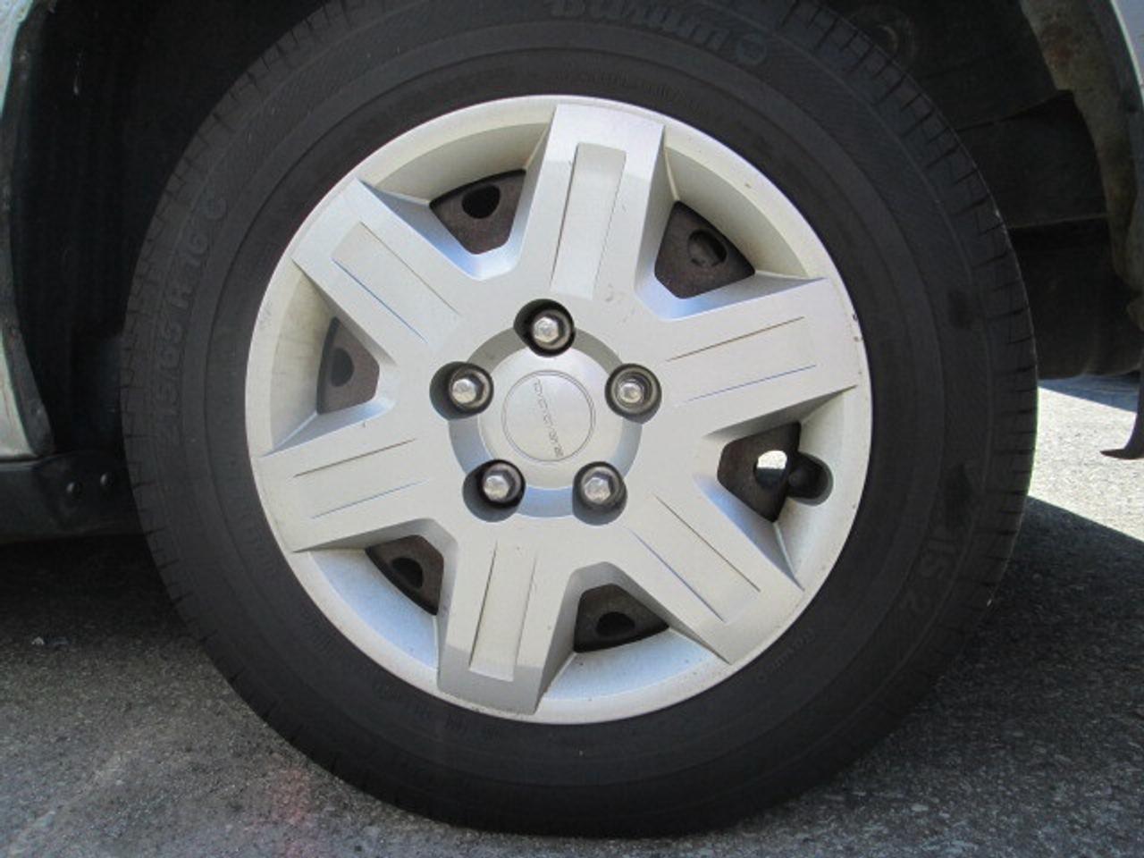 2013 Dodge Grand Caravan 4dr Wgn SXT, Stow N Go Seating Photo4