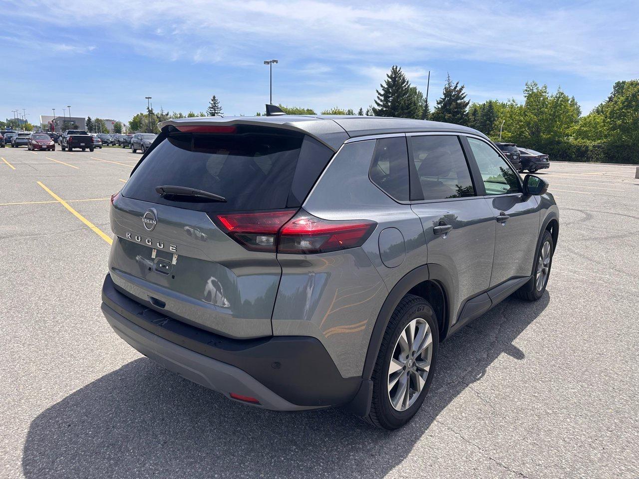 2023 Nissan Rogue S Photo