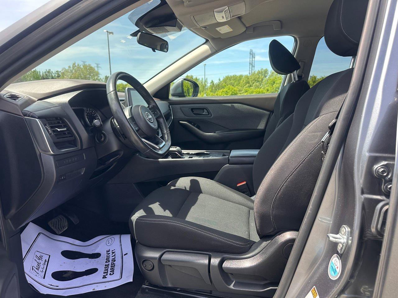 2023 Nissan Rogue S Photo