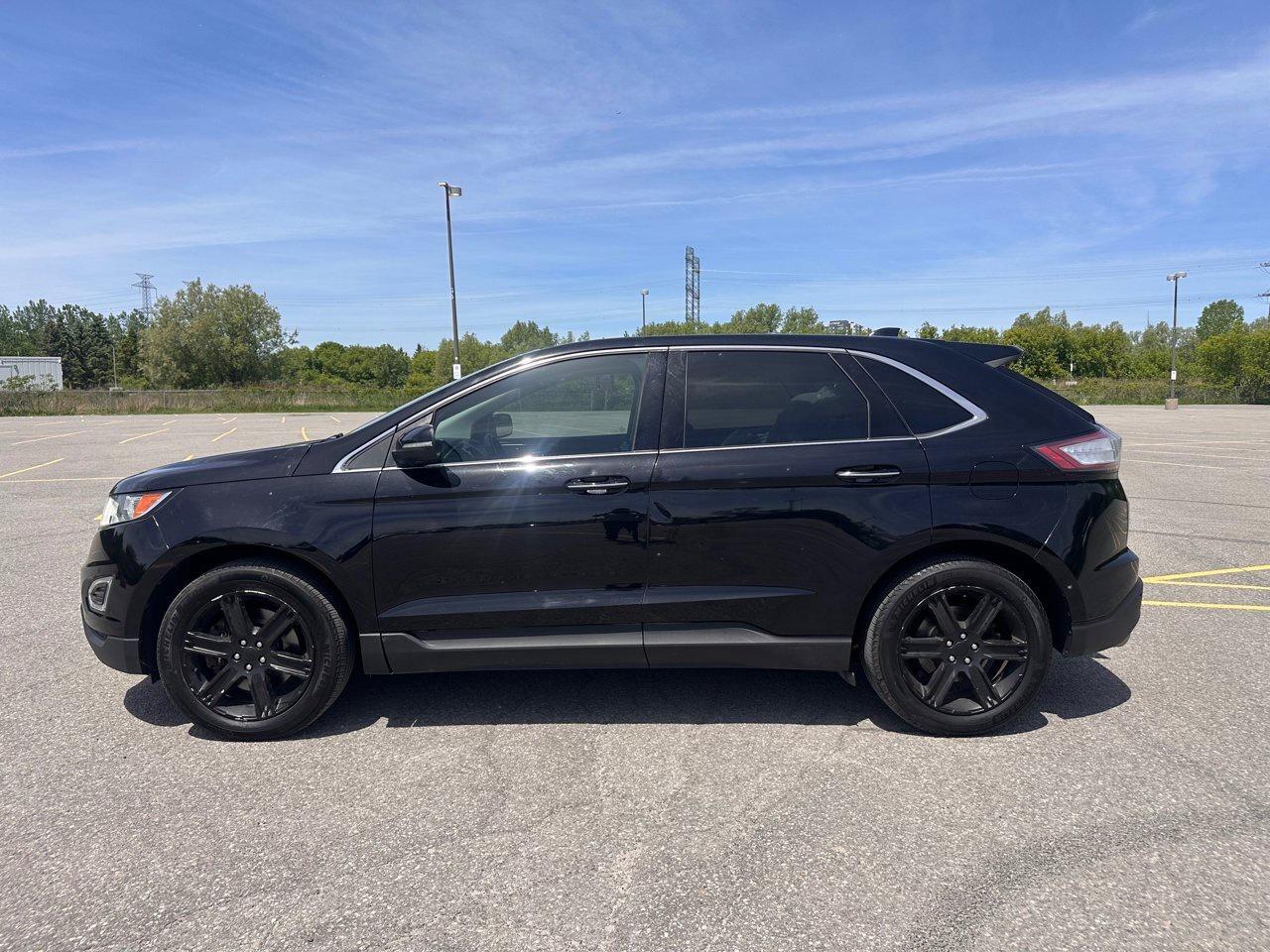 2016 Ford Edge Titanium Photo