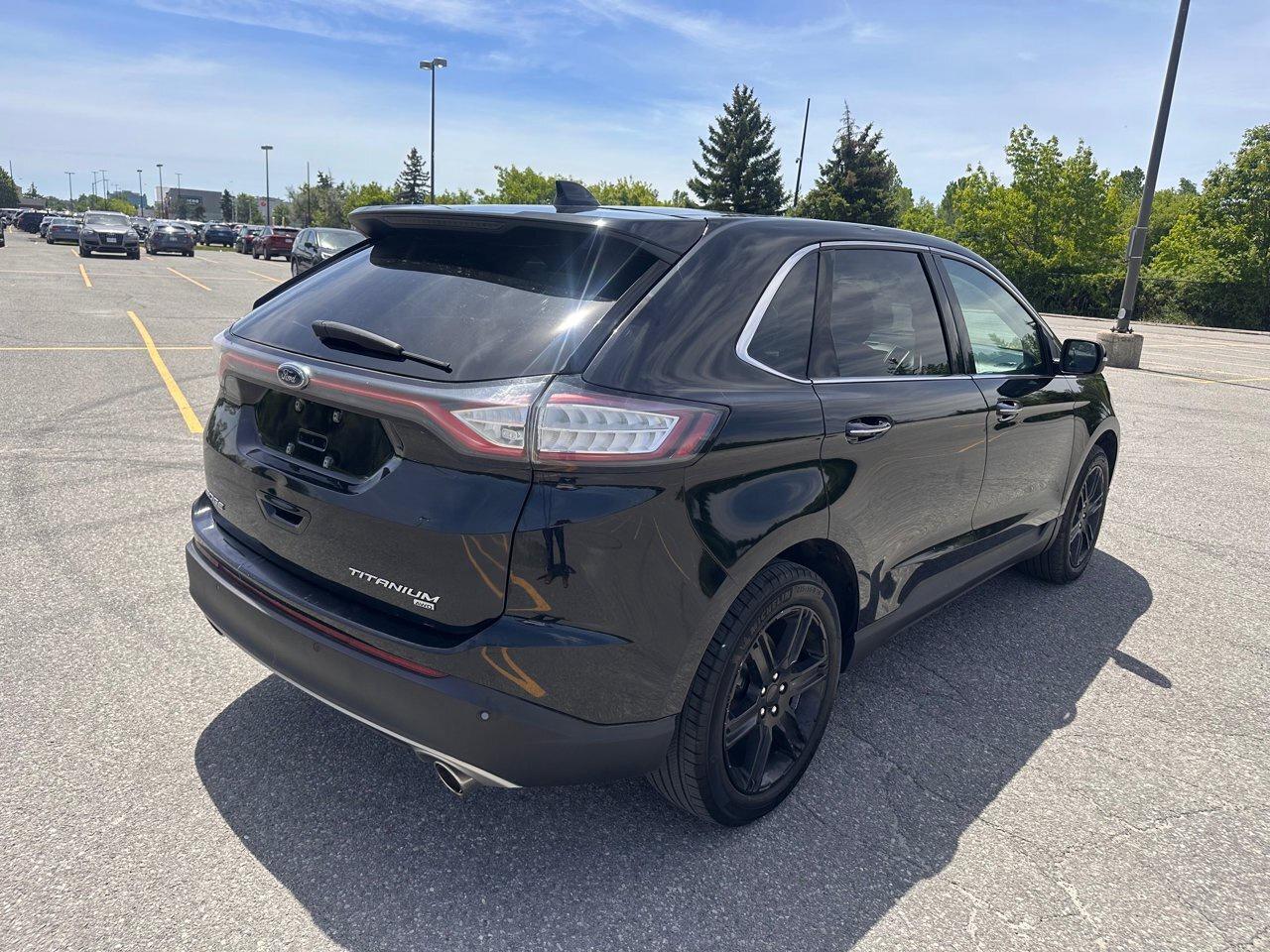 2016 Ford Edge Titanium Photo