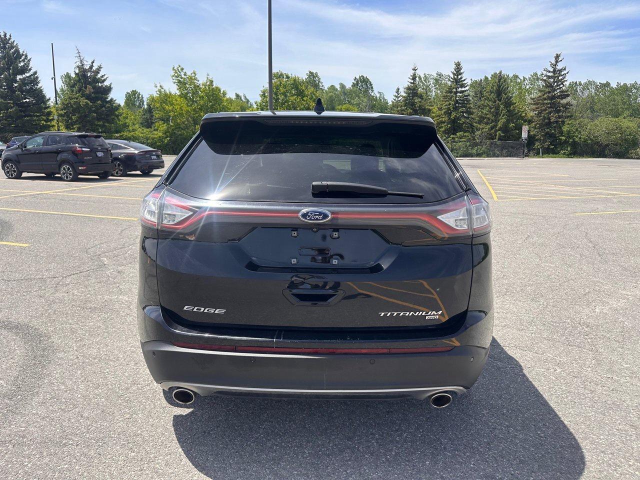 2016 Ford Edge Titanium Photo