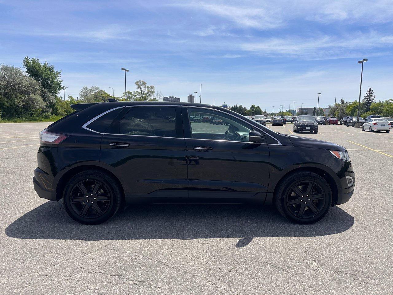 2016 Ford Edge Titanium Photo