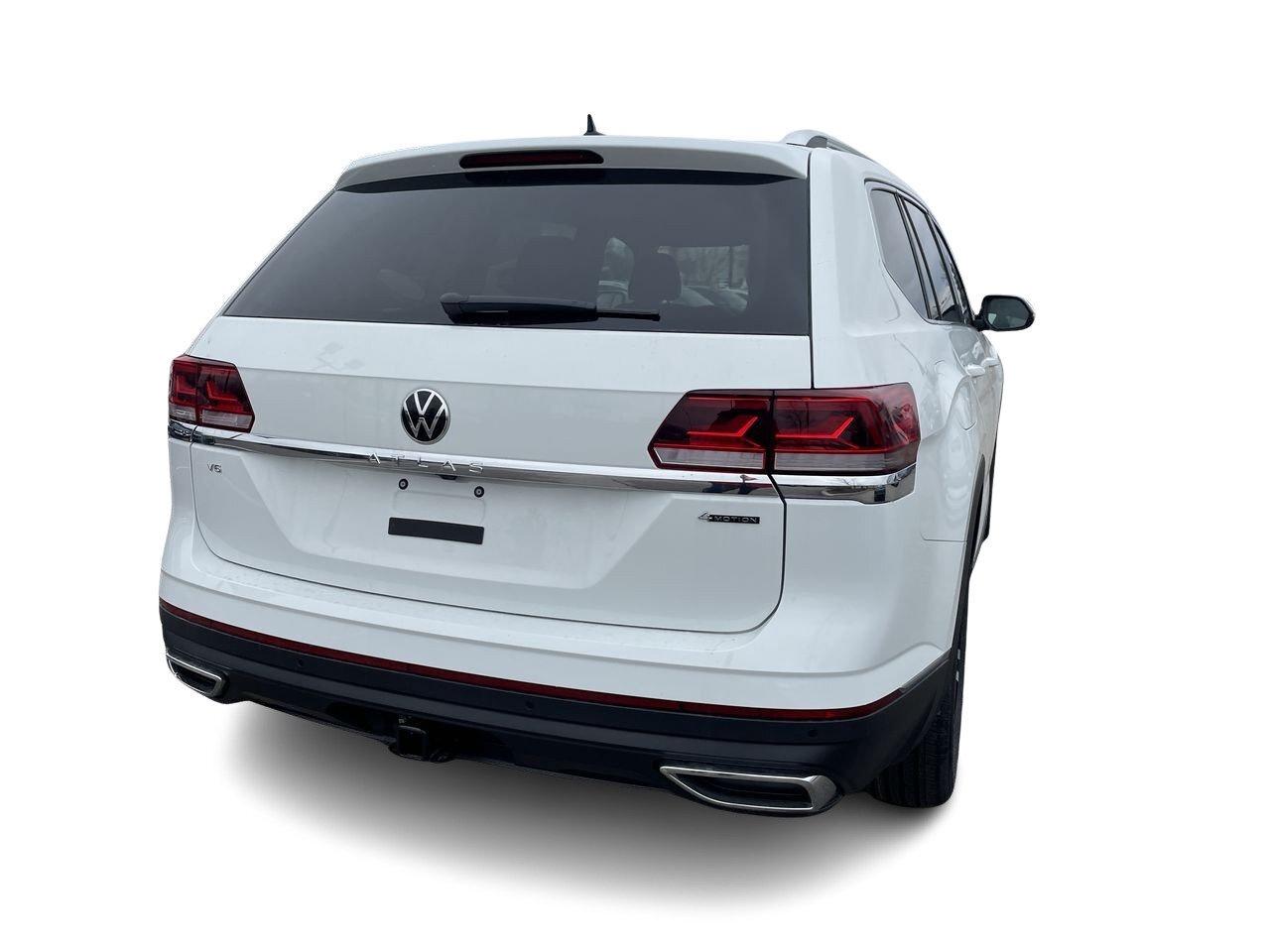 2023 Volkswagen Atlas Highline 3.6L 8sp at w/Tip 4MOTION Leather  Alloy Photo