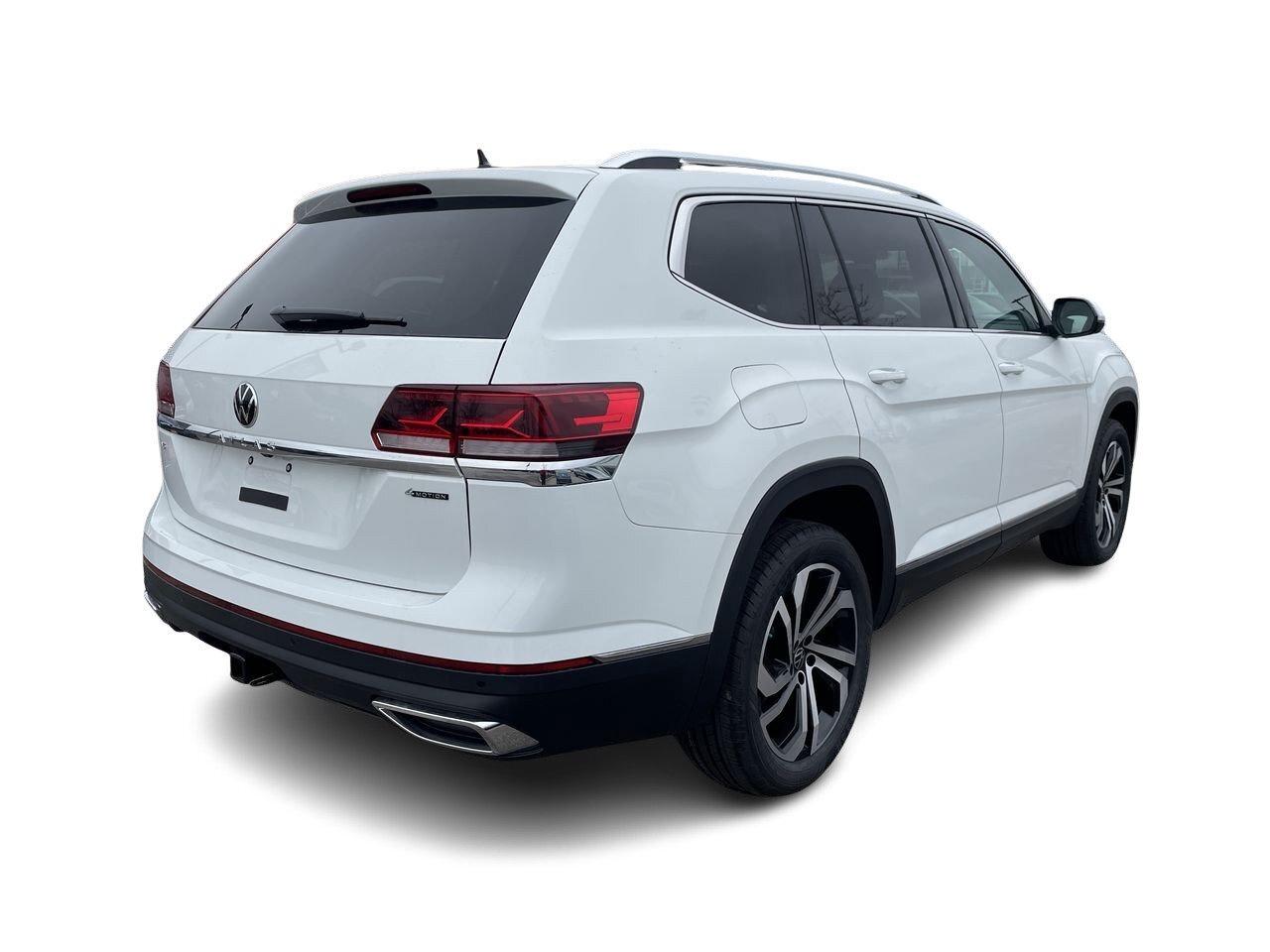 2023 Volkswagen Atlas Highline 3.6L 8sp at w/Tip 4MOTION Leather  Alloy Photo