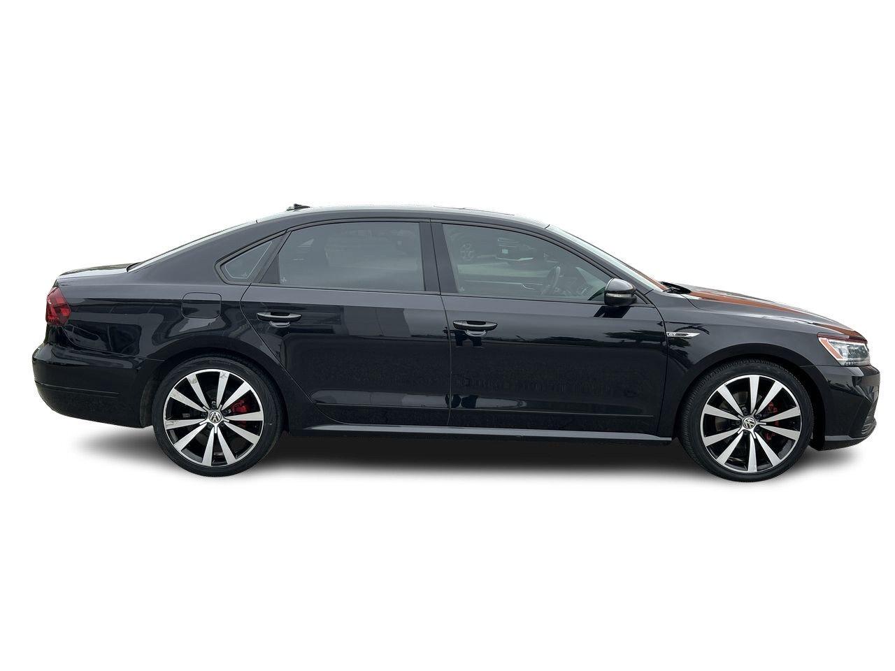 2018 Volkswagen Passat GT 3.6L VR6 6sp DSG at w/Tip Alloy Wheels  Remote Photo