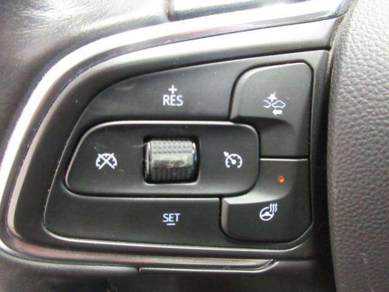 2023 Buick Envision ESSENCE AWD, NAV, ROOF, LEATHER, ST PACKAGE, 56K! Photo