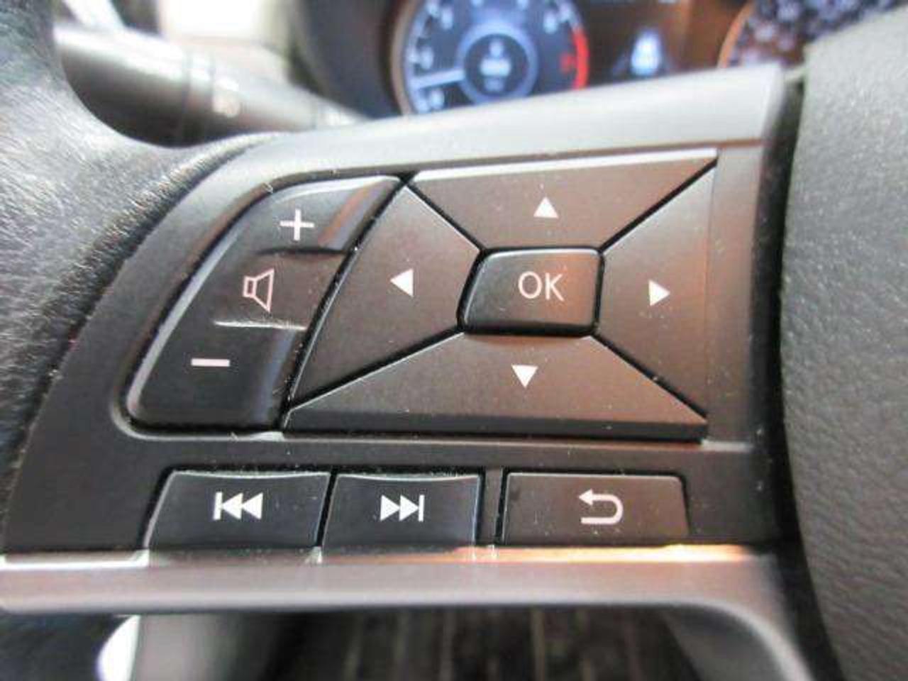 2022 Nissan Versa SV, AUTO, A/C, BT, CAMERA, 47K! Photo
