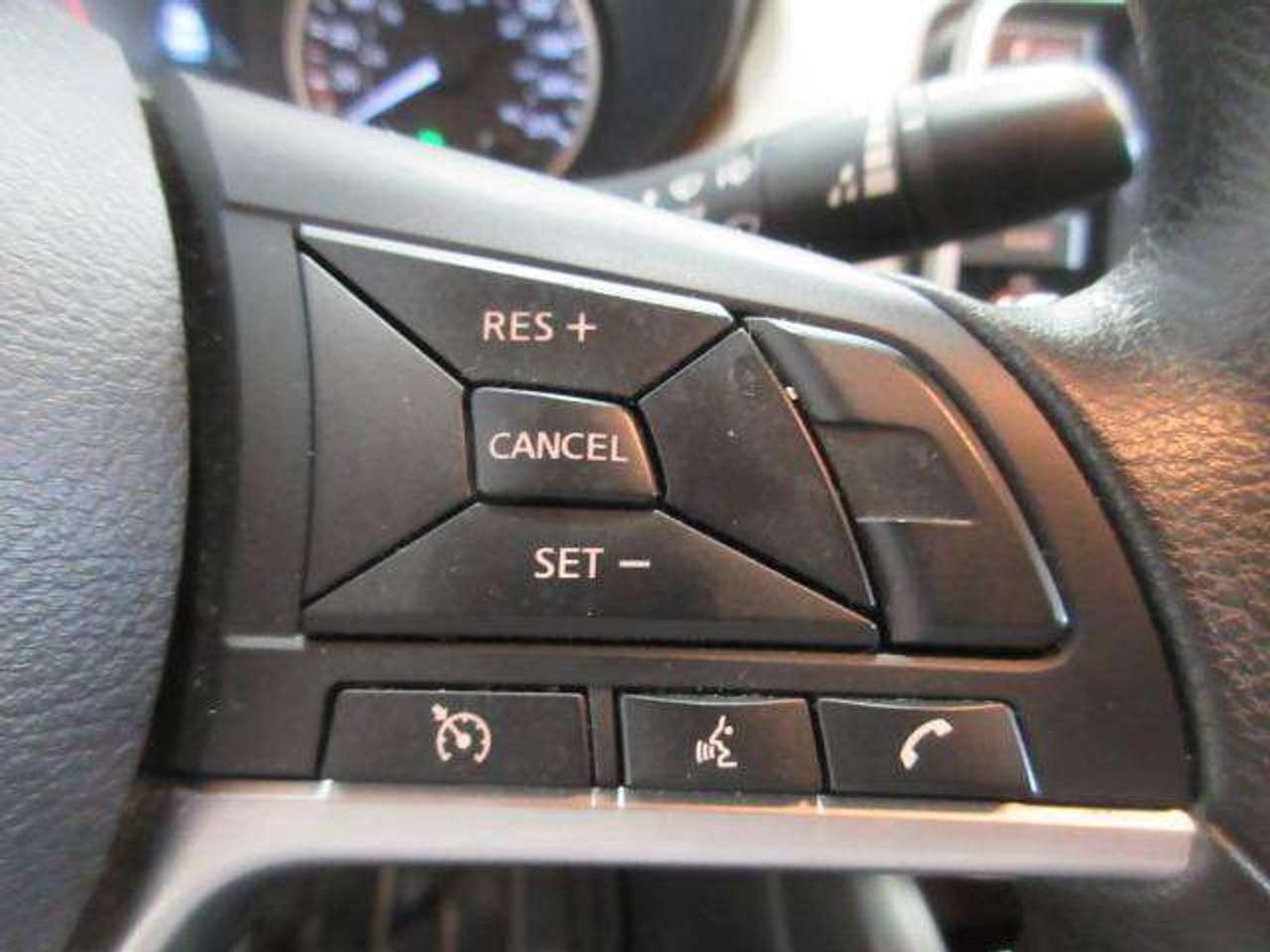 2022 Nissan Versa SV, AUTO, A/C, BT, CAMERA, 47K! Photo