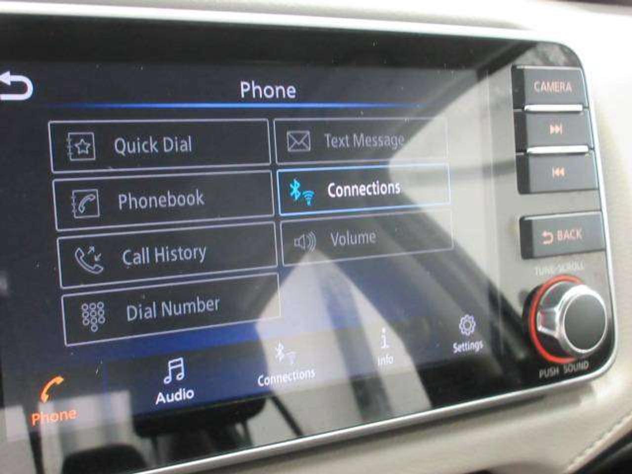 2022 Nissan Versa SV, AUTO, A/C, BT, CAMERA, 47K! Photo