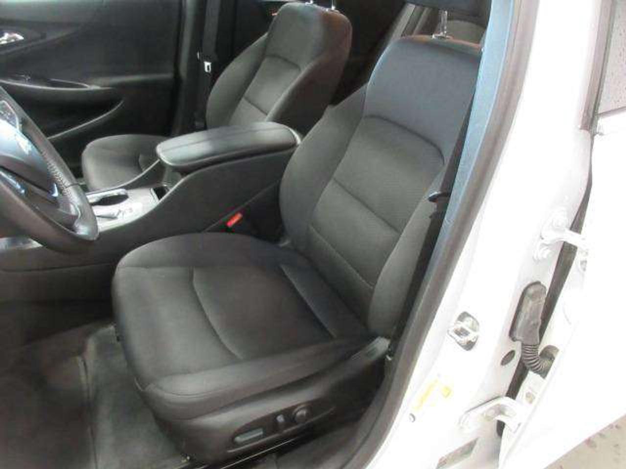 2024 Chevrolet Malibu LT, APPLE/ANDROID, A/C, BT, CAMERA, ALLOYS, 52K! Photo