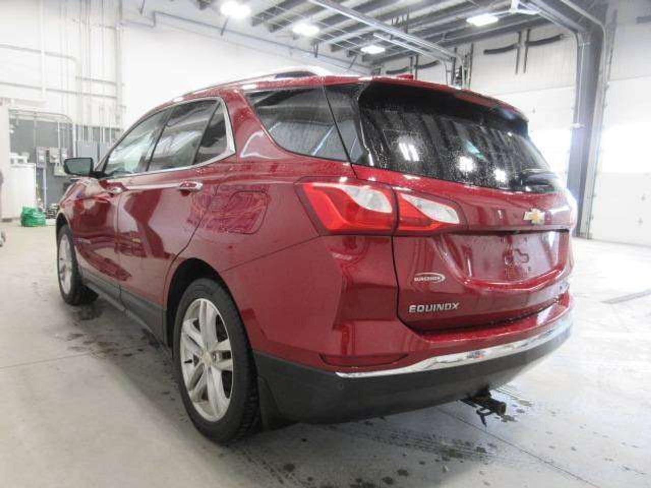 2018 Chevrolet Equinox PREMIER AWD, NAV, ROOF, HTD. LEATHER, 100K! Photo4
