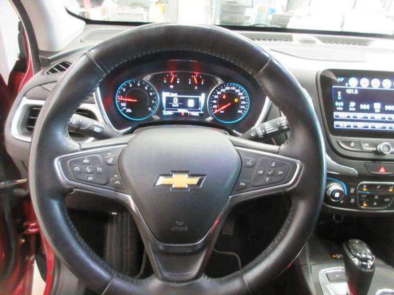 2018 Chevrolet Equinox PREMIER AWD, NAV, ROOF, HTD. LEATHER, 100K! Photo