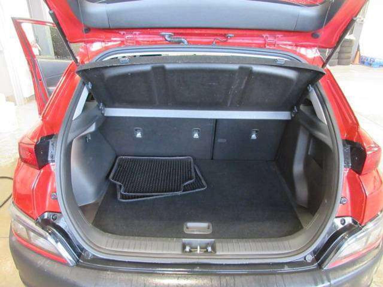 2022 Hyundai KONA ESSENTIAL, HTD. SEATS, A/C, ALLOYS CAMERA, 54K! Photo