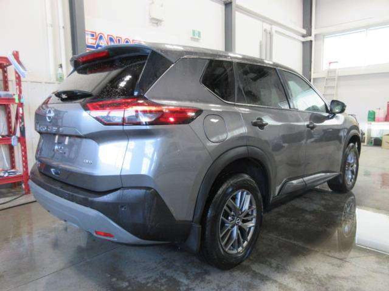 2022 Nissan Rogue S AWD, HTD. SEATS, A/C, APPLE/ANDROID, 187K! Photo