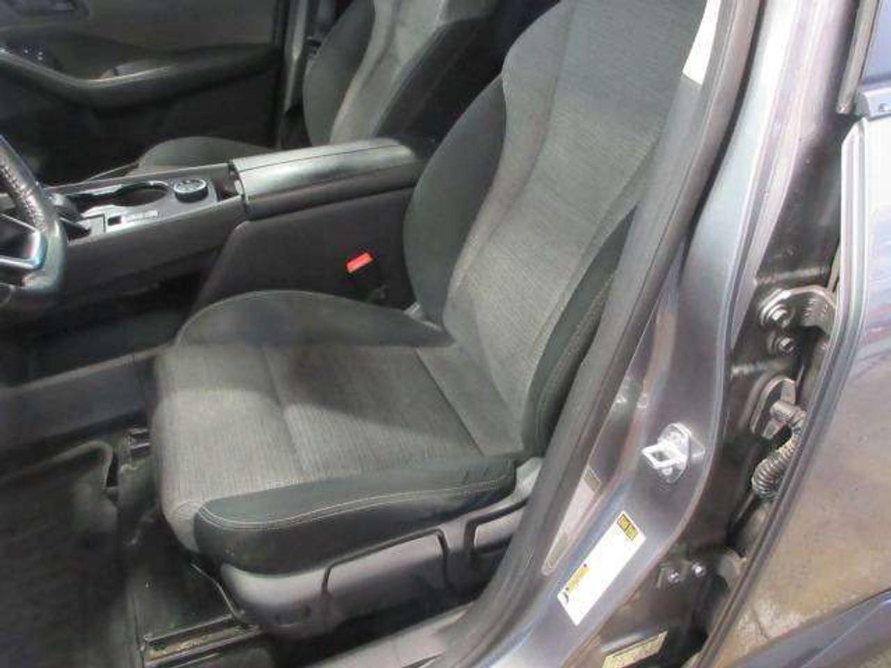 2022 Nissan Rogue S AWD, HTD. SEATS, A/C, APPLE/ANDROID, 187K! Photo