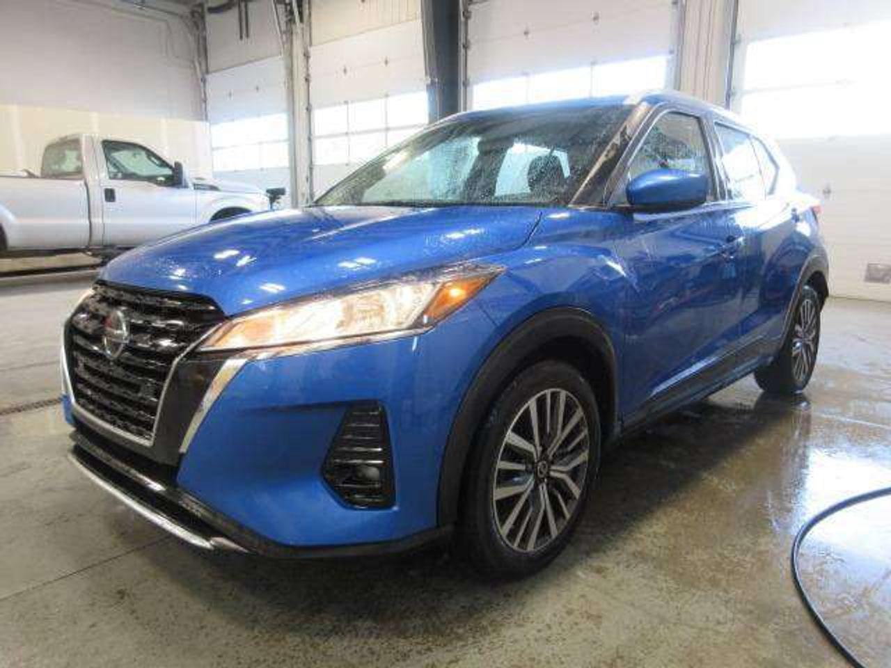 2021 Nissan Kicks SV, HTD. SEATS, A/C, BT, APPLE/ANDROID, 54K! Photo3