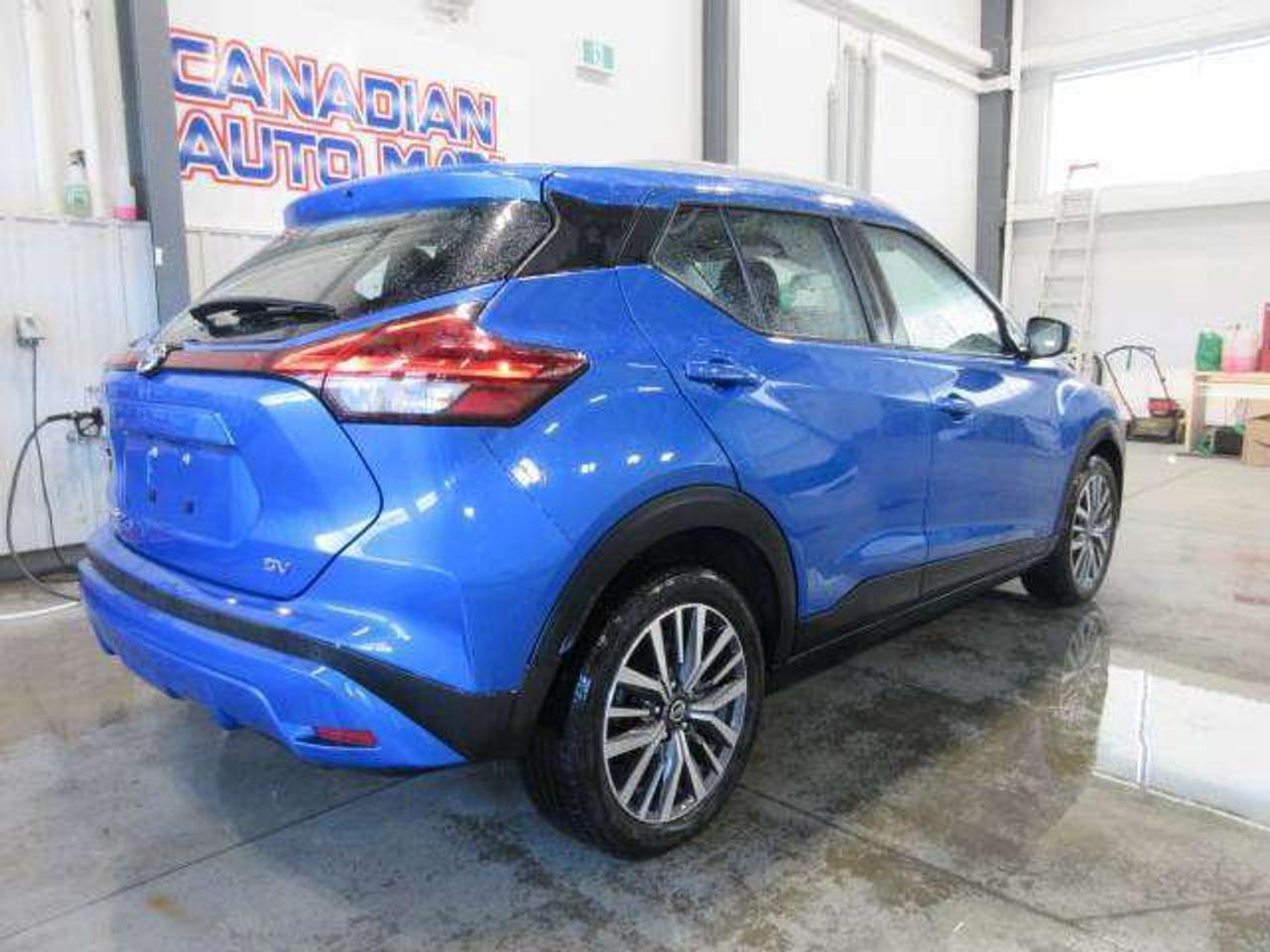 2021 Nissan Kicks SV, HTD. SEATS, A/C, BT, APPLE/ANDROID, 54K! Photo