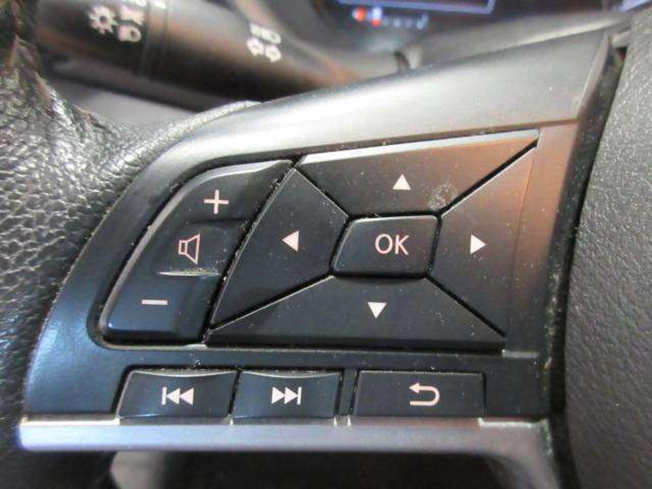 2021 Nissan Kicks SV, HTD. SEATS, A/C, BT, APPLE/ANDROID, 54K! Photo