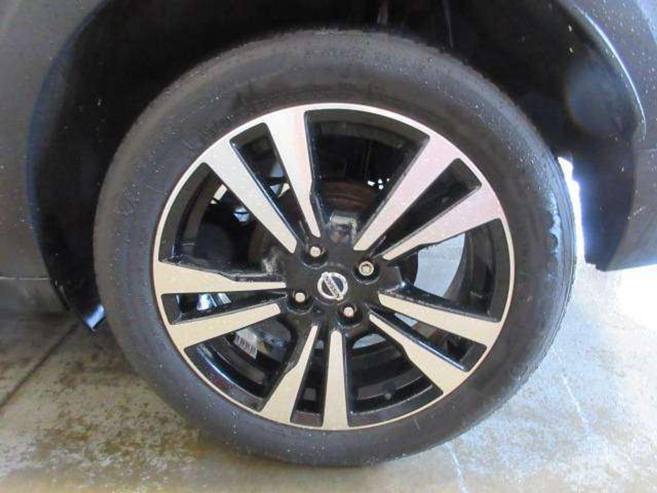 2020 Nissan Kicks SV, HTD SEATS, A/C, ALLOYS, APPLE/ANDROID, 78K! Photo