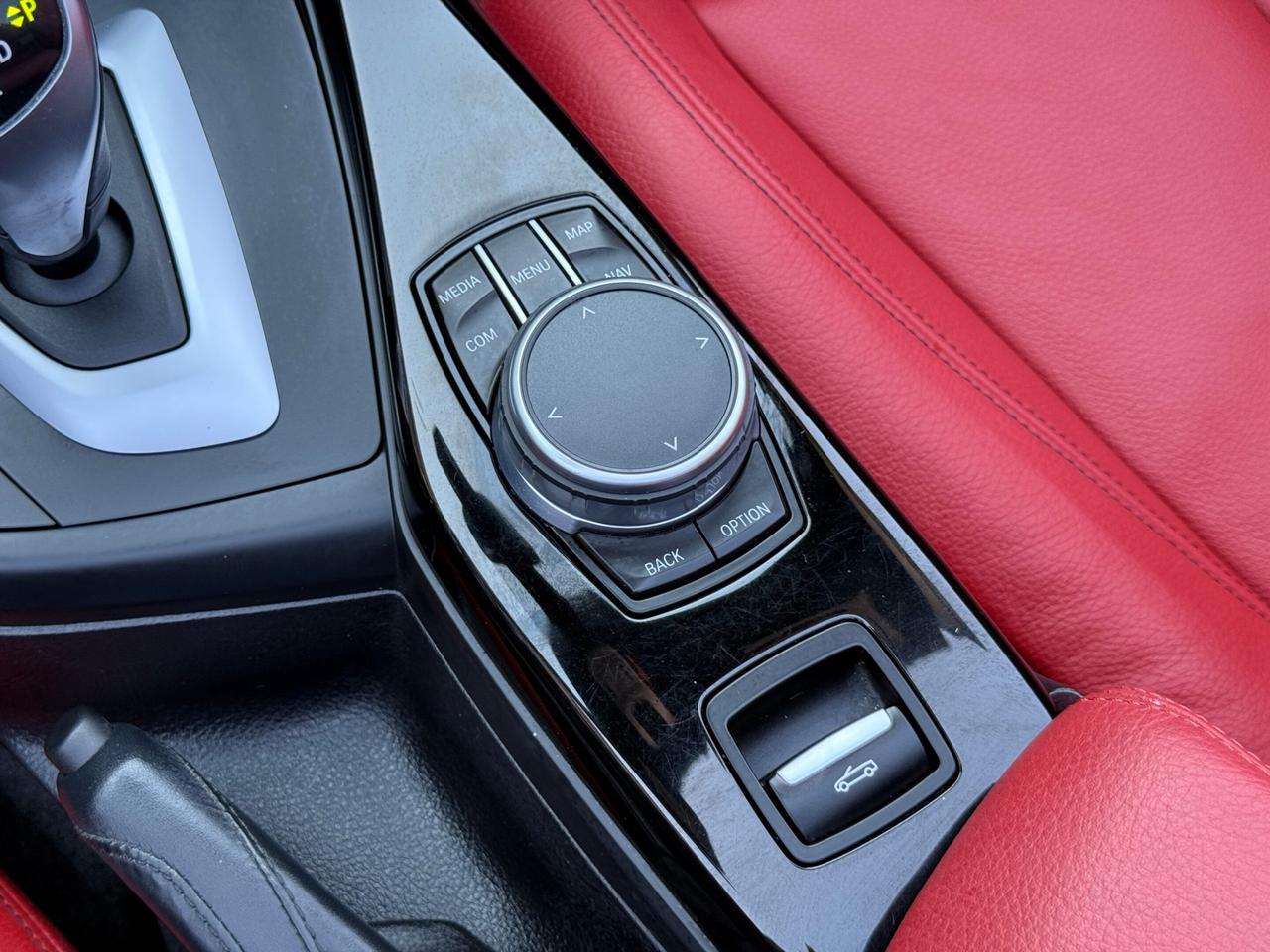 2021 BMW 2-Series 230i   XDRIVE   CONVERTIBLE   M PACKAGE   RED INTE Photo