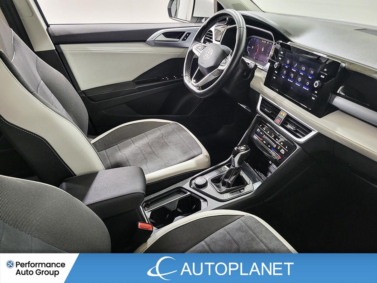 2025 Volkswagen Taos Comfortline AWD, Heated Seats, Apple CarPlay! Photo