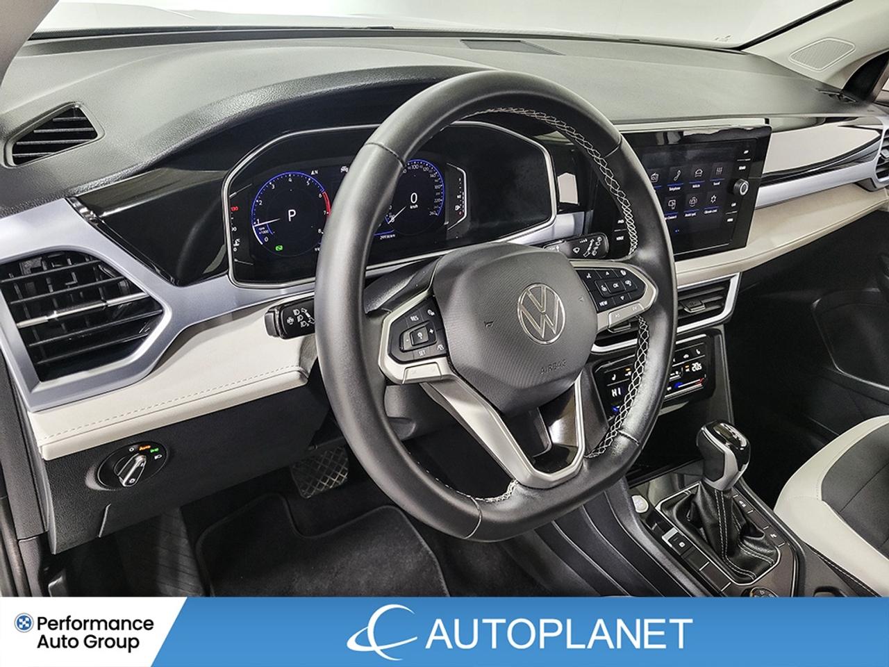 2025 Volkswagen Taos Comfortline AWD, Heated Seats, Apple CarPlay! Photo