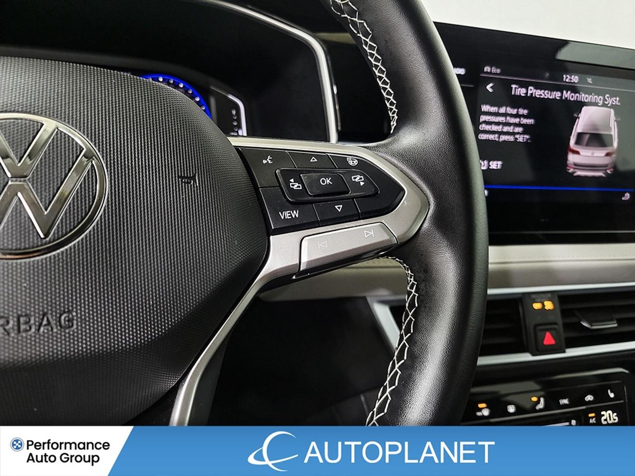 2025 Volkswagen Taos Comfortline AWD, Heated Seats, Apple CarPlay! Photo