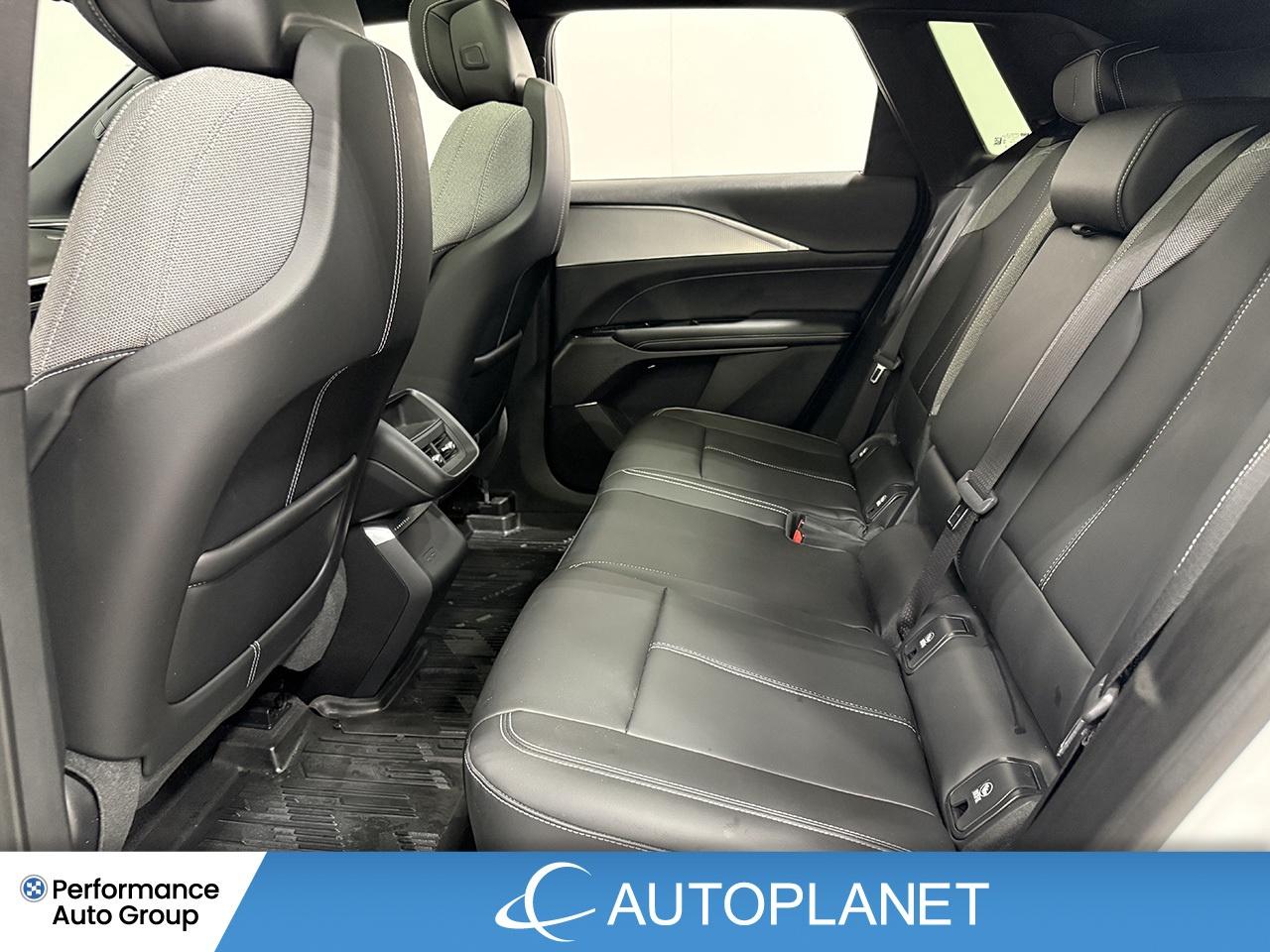 2024 Cadillac LYRIQ Tech, Electric, 494 Km Range (est), Back Up Cam! Photo