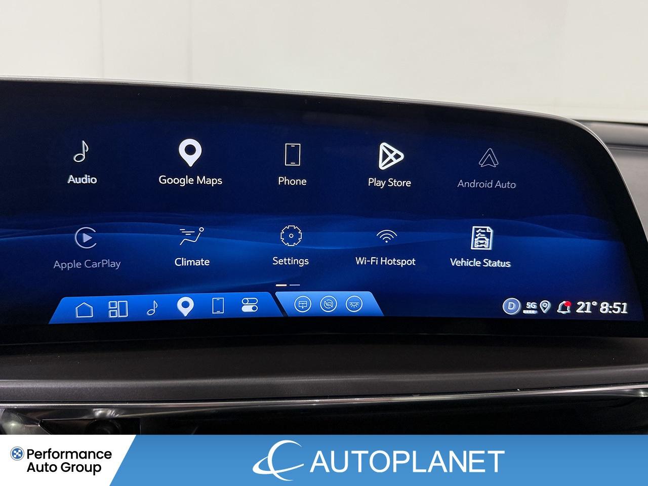2024 Cadillac LYRIQ Tech, Electric, 494 Km Range (est), Back Up Cam! Photo