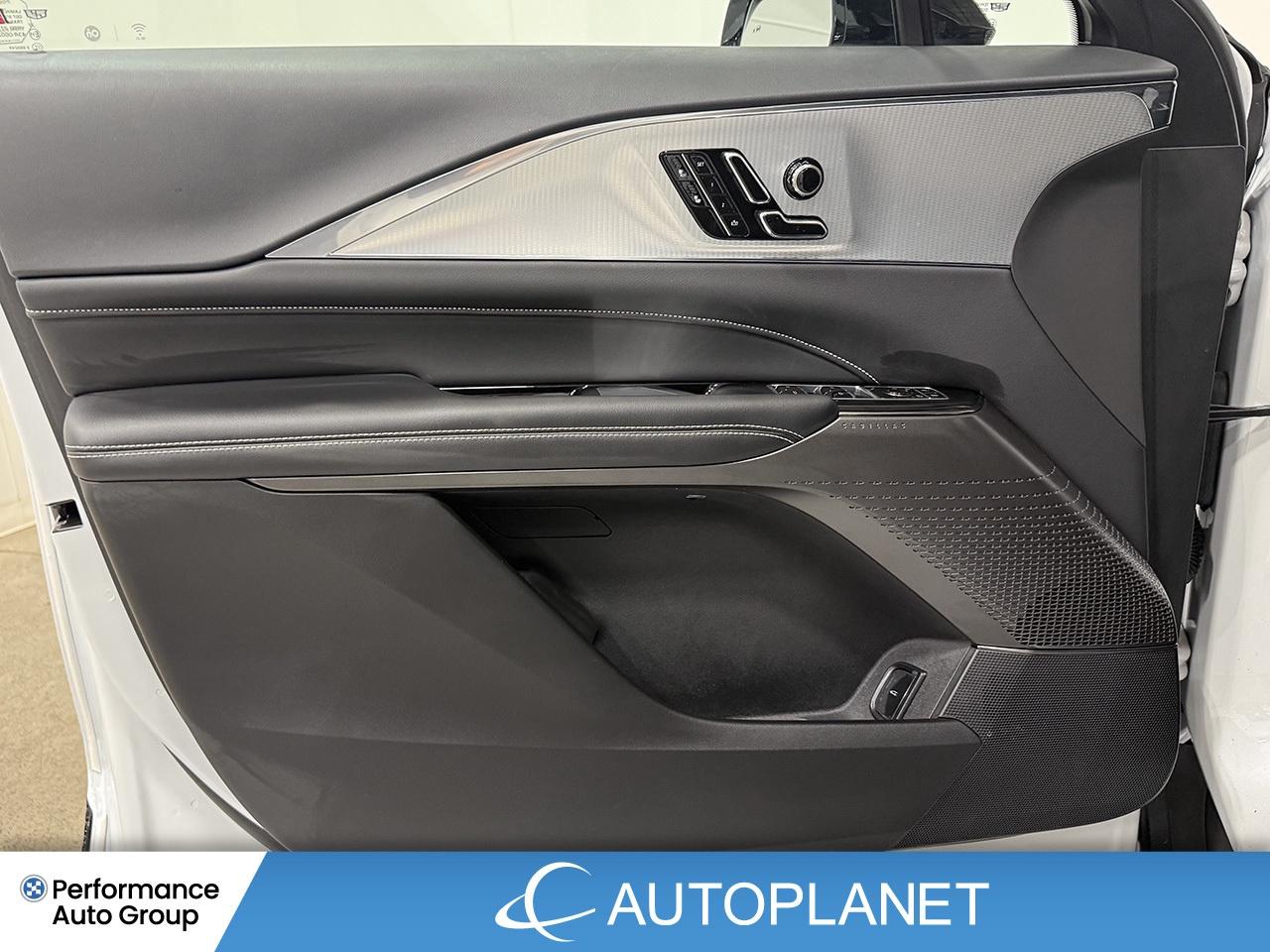 2024 Cadillac LYRIQ Tech, Electric, 494 Km Range (est), Back Up Cam! Photo
