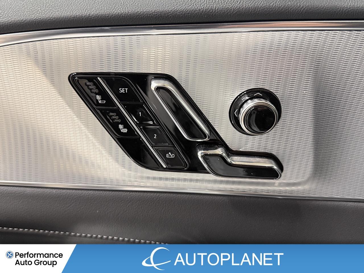 2024 Cadillac LYRIQ Tech, Electric, 494 Km Range (est), Back Up Cam! Photo