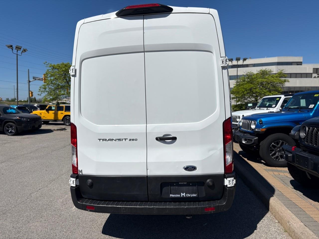 2024 Ford Transit-250 Cargo Base Rear-Wheel Drive High Roof Ext. Van 148 in. WB Photo