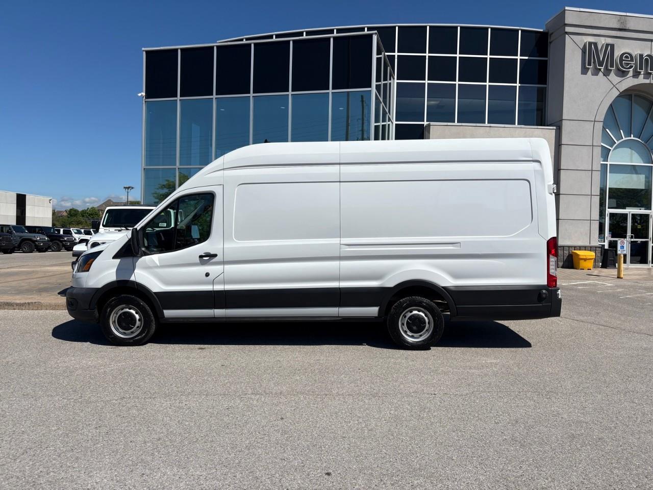 2024 Ford Transit-250 Cargo Base Rear-Wheel Drive High Roof Ext. Van 148 in. WB Photo