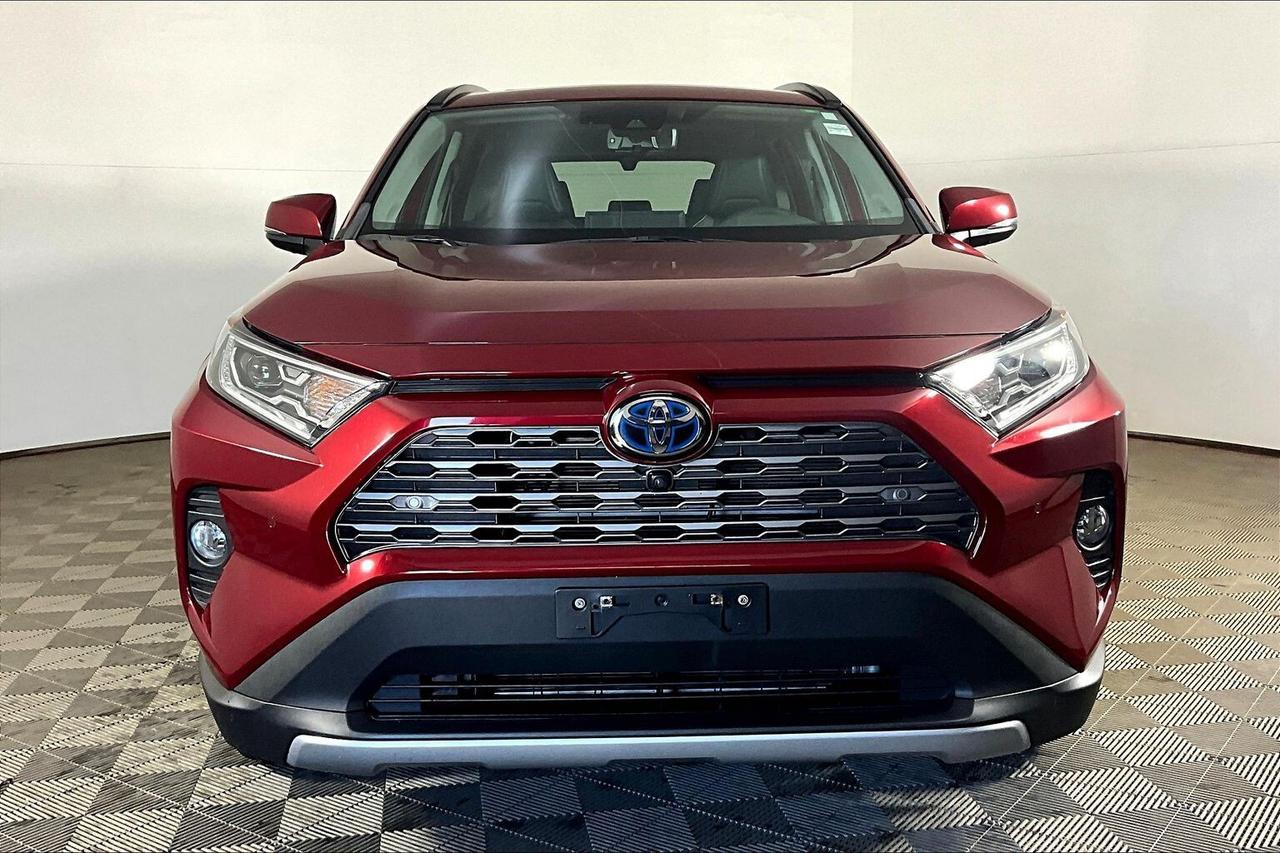 2019 Toyota RAV4 AWD Hybrid Limited Photo2