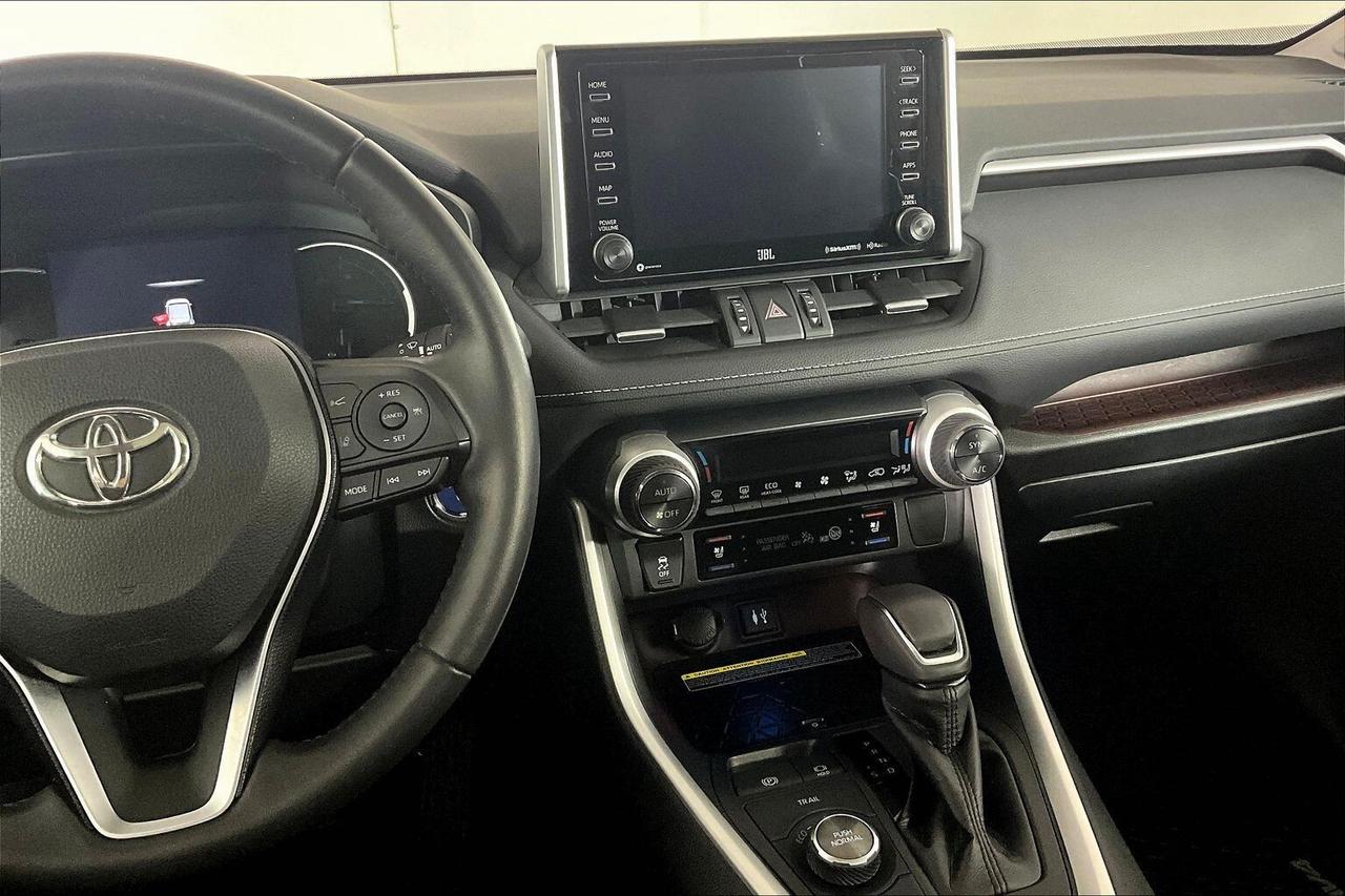2019 Toyota RAV4 AWD Hybrid Limited Photo