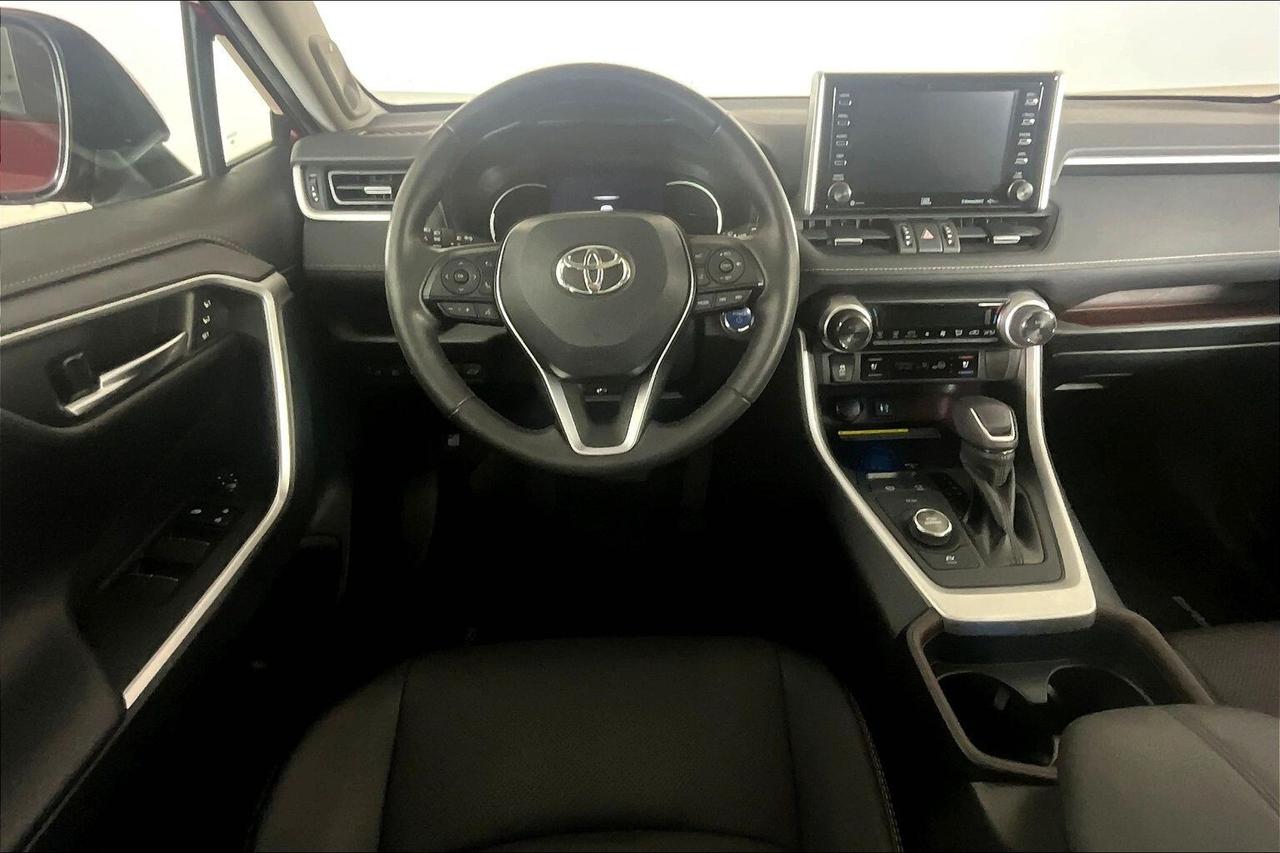 2019 Toyota RAV4 AWD Hybrid Limited Photo