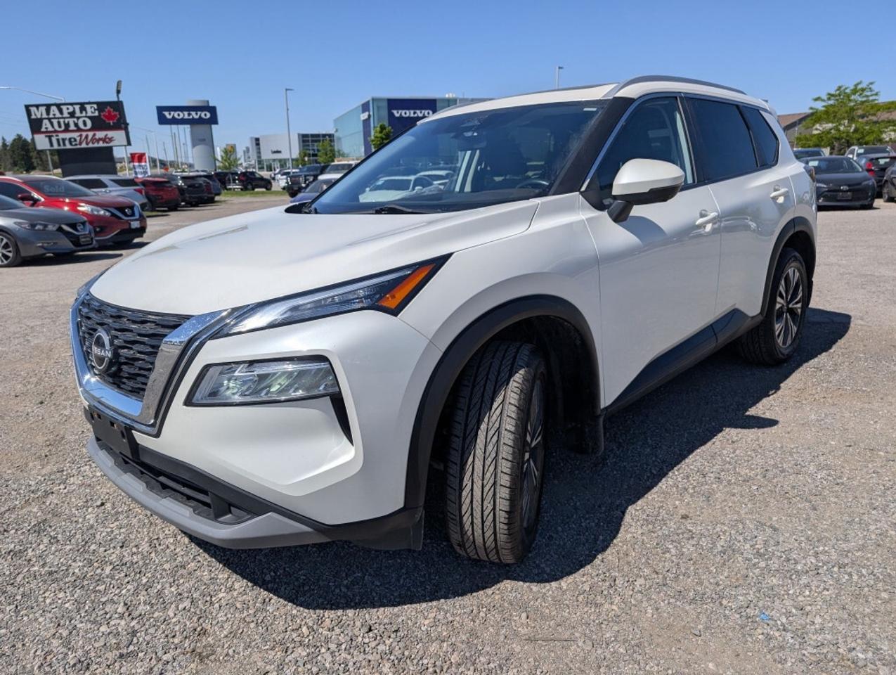 2023 Nissan Rogue SV AWD   PANO ROOF   360 CAMERA   PROPILOT ASSIST Photo